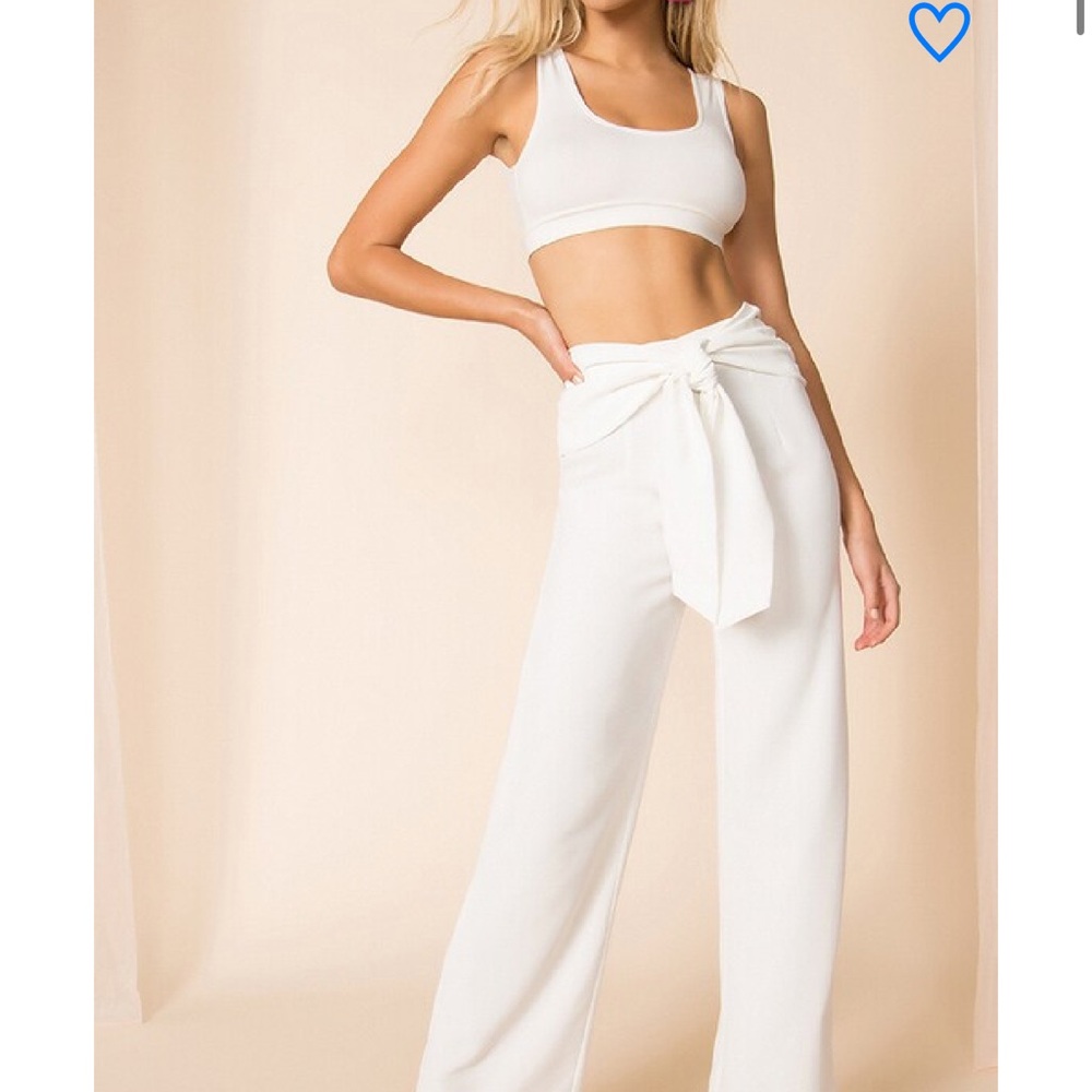 Superdown Jordayn Tie Waist Pants size Small